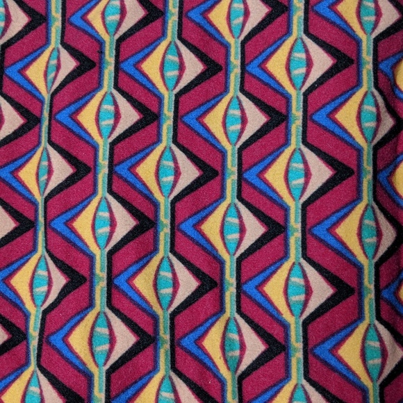 Lularoe Leggings TC - Picture 2 of 2